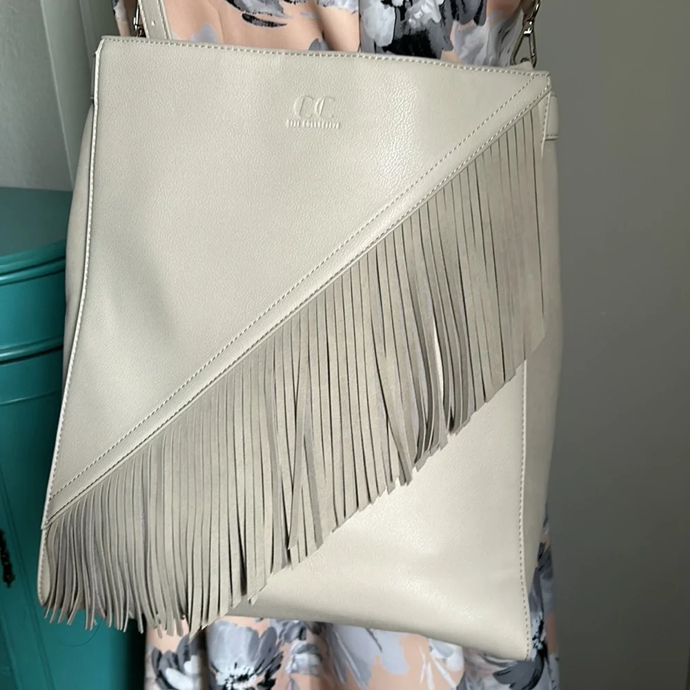 Citi Collective Ella Bag Vegan Leather Suede Fringe Detail Convertible Carryall - Picture 13 of 13